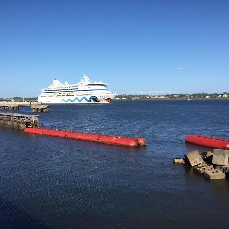 Water Suites Charlottetown Buitenkant foto