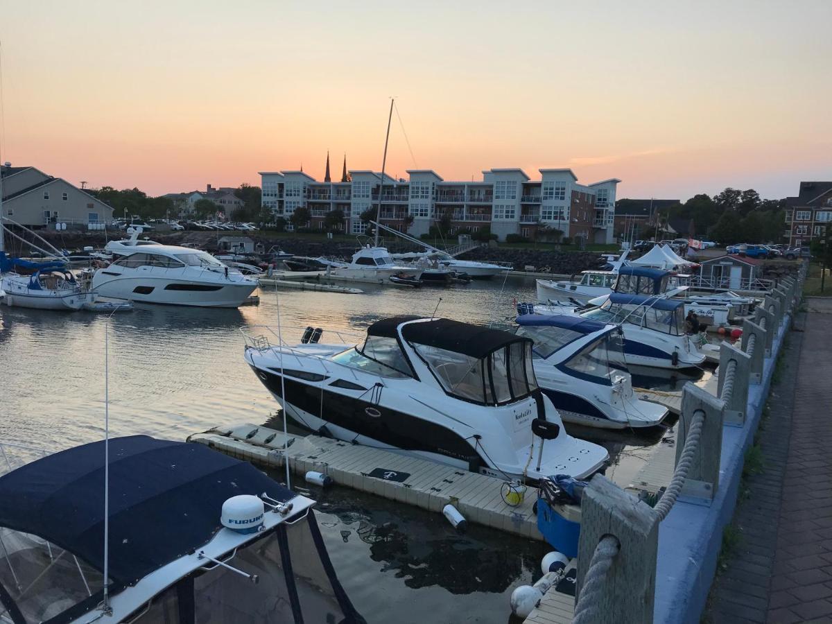 Water Suites Charlottetown Buitenkant foto