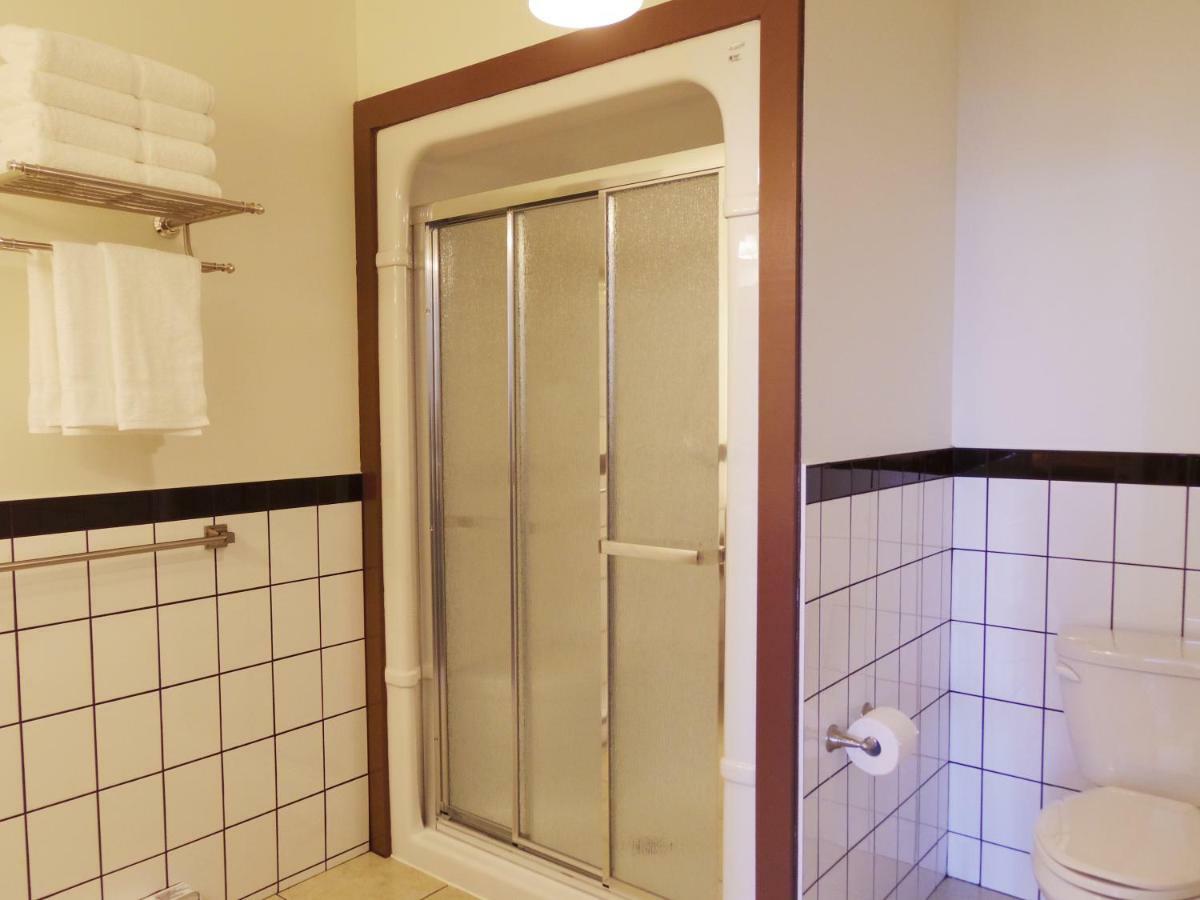 Water Suites Charlottetown Buitenkant foto